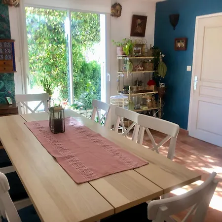 La Provencale Bed & Breakfast