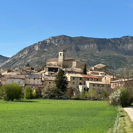 Bed & Breakfast La Provencale La Motte-Chalancon